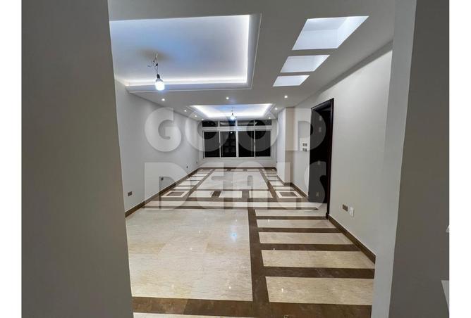 8317940 - Property Main Image