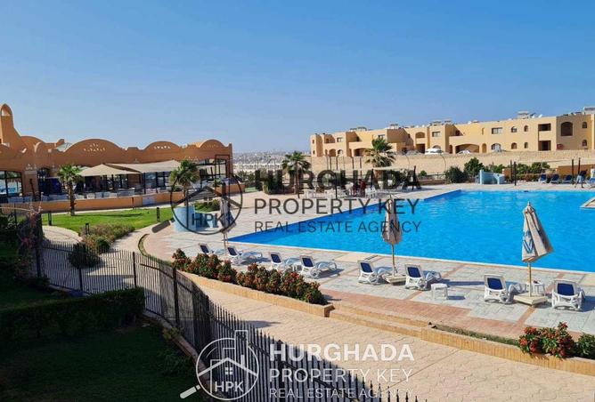 8039668 - Property Image 2
