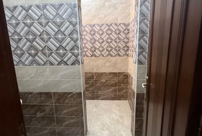 8012530 - Property Image 2