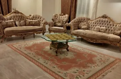 شقة - 3 غرف نوم - 3 حمامات للايجار في عمارات البنفسج - البنفسج - مدينة القاهرة الجديدة - القاهرة