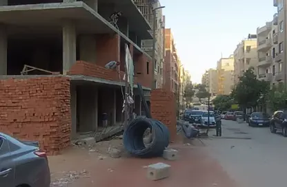 شقة - 3 غرف نوم - 2 حمامات للبيع في البوابة الاولي - خوفو - حدائق الاهرام - الجيزة