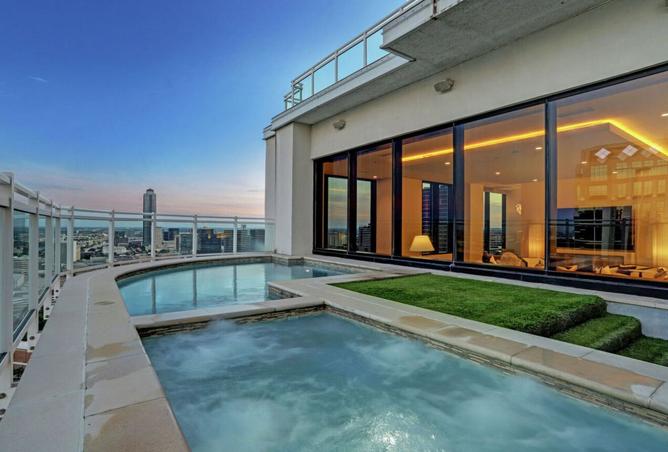 8062626 - Property Image 2