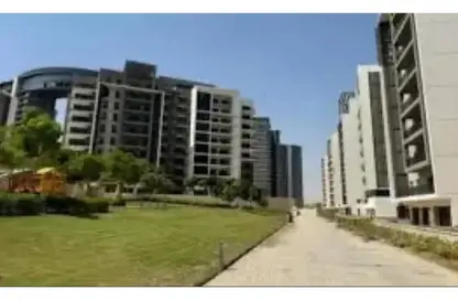 Apartment - 2 Bedrooms - 1 Bathroom for sale in Zed Towers - Sheikh Zayed Compounds - Sheikh Zayed City - Giza