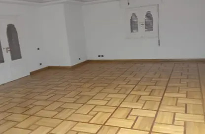 Office Space - Studio - 3 Bathrooms for rent in Ammar Ibn Yasser St. - El Hegaz Square - El Nozha - Cairo