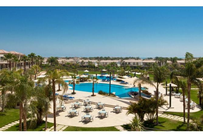 8232033 - Property Image 2