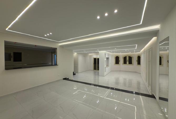 8160317 - صورة العقار 2