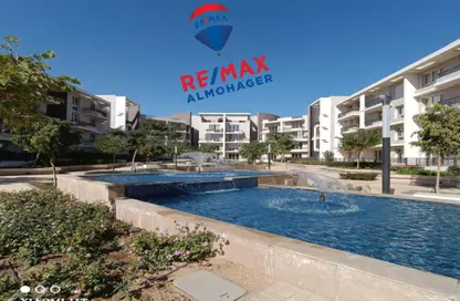 Apartment - 2 Bedrooms - 3 Bathrooms for sale in Pyramids Hills - Cairo Alexandria Desert Road - 6 October City - Giza