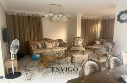 Apartment - 3 Bedrooms - 2 Bathrooms for sale in Gamal Al Din Dewidar St. - 8th Zone - Nasr City - Cairo