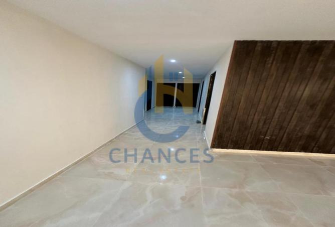 8558797 - Property Image 3