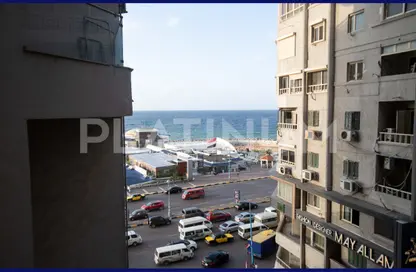 Apartment - 3 Bedrooms - 3 Bathrooms for sale in Al Ekbal St. - Laurent - Hay Sharq - Alexandria