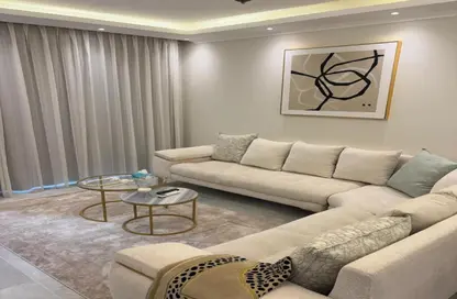 Apartment - 2 Bedrooms - 2 Bathrooms for rent in Lake View Residence - 5th Settlement Compounds - The 5th Settlement - New Cairo City - Cairo