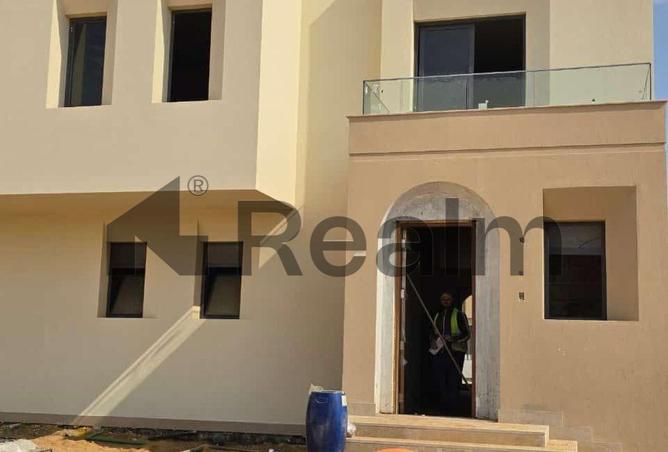 8081883 - Property Image 2