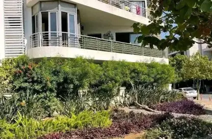 Apartment - 3 Bedrooms - 3 Bathrooms for sale in Taj City - 5th Settlement Compounds - The 5th Settlement - New Cairo City - Cairo