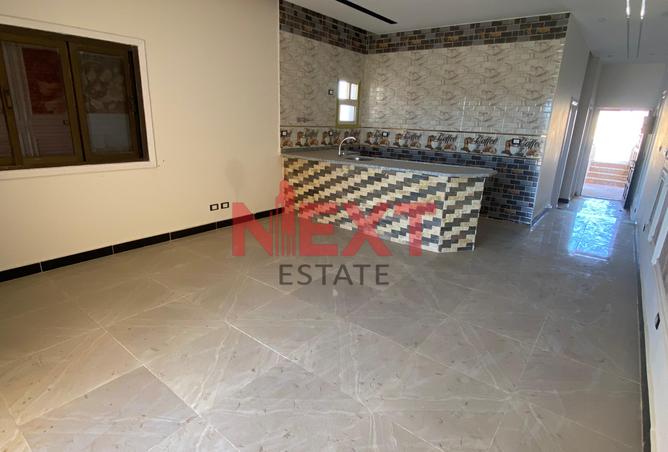 7574200 - Property Image 3