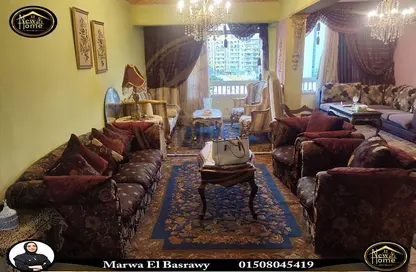 Apartment - 3 Bedrooms - 1 Bathroom for rent in Ismail Serry St. - Smouha - Hay Sharq - Alexandria
