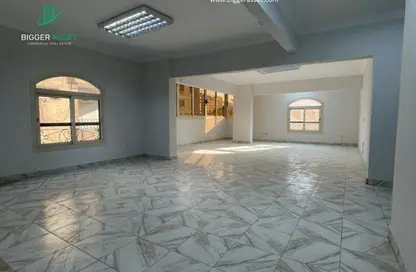Office Space - Studio - 6 Bathrooms for rent in Street 294 - New Maadi - Hay El Maadi - Cairo
