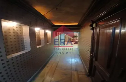 Apartment - 5 Bedrooms - 4 Bathrooms for sale in Misr Helwan Agriculture Road - Maadi - Hay El Maadi - Cairo