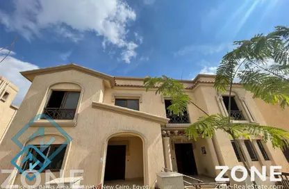 Villa - 3 Bedrooms - 4 Bathrooms for sale in Privado - Madinaty - Cairo
