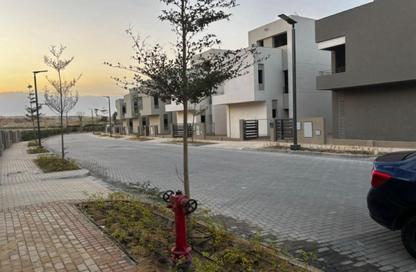 Villa - 5 Bedrooms - 4 Bathrooms for sale in The Crown - Cairo Alexandria Desert Road - 6 October City - Giza