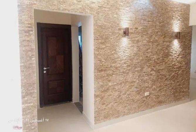 7996205 - Property Image 2