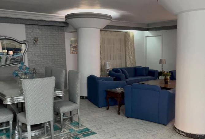 8004164 - Property Image 2