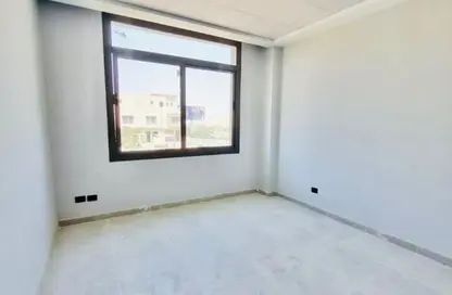 عيادة - استوديو - 1 حمام للايجار في هالتاون - مدينة 6 أكتوبر - الجيزة