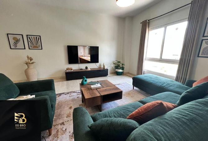 8184114 - Property Image 2