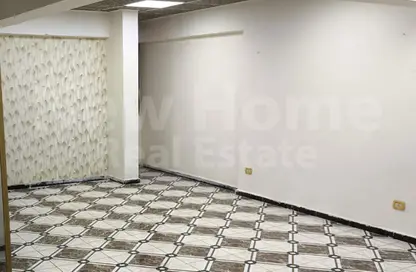 Apartment - 3 Bedrooms - 1 Bathroom for sale in Fouad St. - Raml Station - Hay Wasat - Alexandria