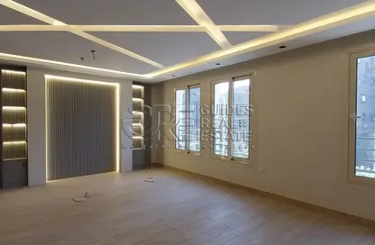 طابق كامل - استوديو - 8 حمامات للبيع في شارع جزيرة العرب (المهندس حسن حلمي) - المهندسين - الجيزة