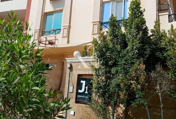 8215929 - Property Image 2