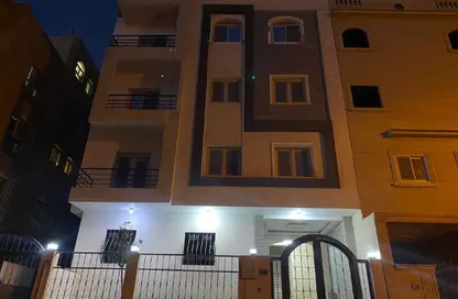 Apartment - 4 Bedrooms - 2 Bathrooms for sale in Mohamed Naguib Axis - Abou El Houl - New Cairo City - Cairo