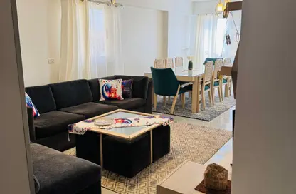 شقة - 3 غرف نوم - 2 حمامات للبيع في الشيخ زايد - الجيزة