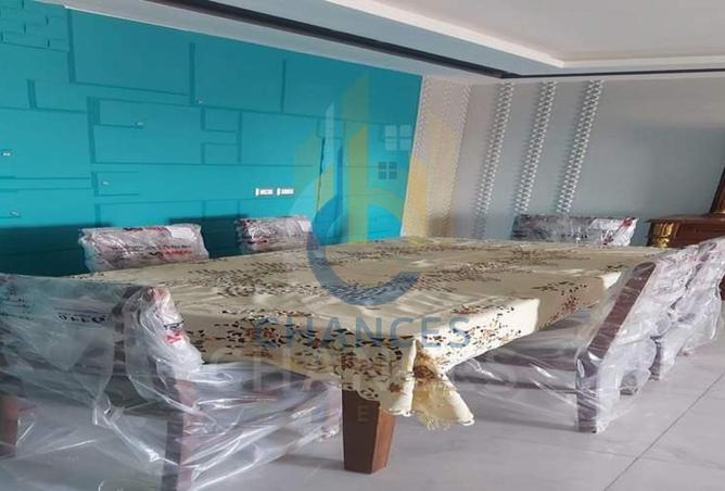 8179352 - Property Main Image