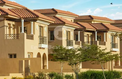Townhouse - 3 Bedrooms - 4 Bathrooms for sale in Hyde Park Central - The 6th Settlement - New Cairo City - Cairo
