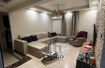 Apartment - 2 Bedrooms - 2 Bathrooms for sale in Ali Al Gendy St. - 6th Zone - Nasr City - Cairo