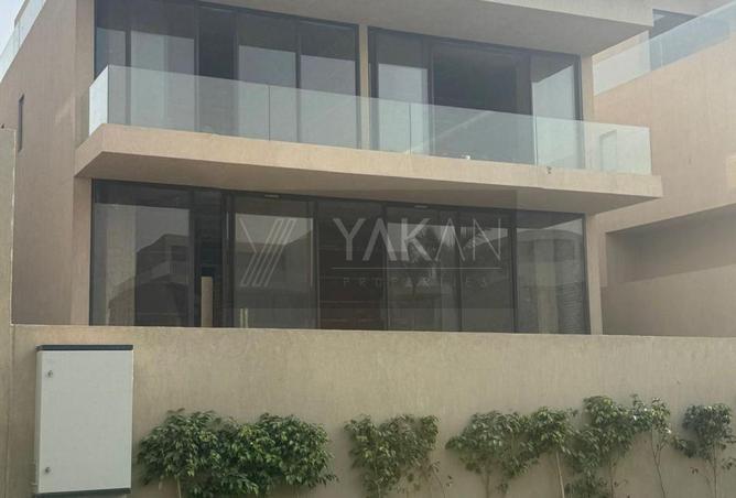 8206610 - صورة العقار 3