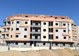 شقة - 3 غرف نوم - 3 حمامات للبيع في المجاورة الرابعة - المنطقة الرابعة - مدينة الشروق - القاهرة