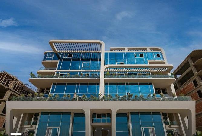 8318436 - Property Image 3