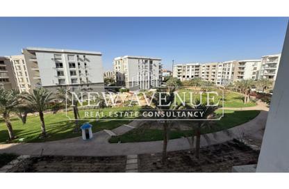 Apartment - 3 Bedrooms - 3 Bathrooms for sale in Hyde Park - 5th Settlement Compounds - The 5th Settlement - New Cairo City - Cairo