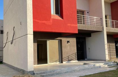 Villa - 4 Bedrooms - 3 Bathrooms for rent in Madinaty - Cairo