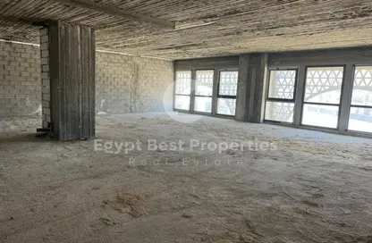 مساحات مكتبية - استوديو - 1 حمام للبيع في شارع التسعين الجنوبي - التجمع الخامس - مدينة القاهرة الجديدة - القاهرة