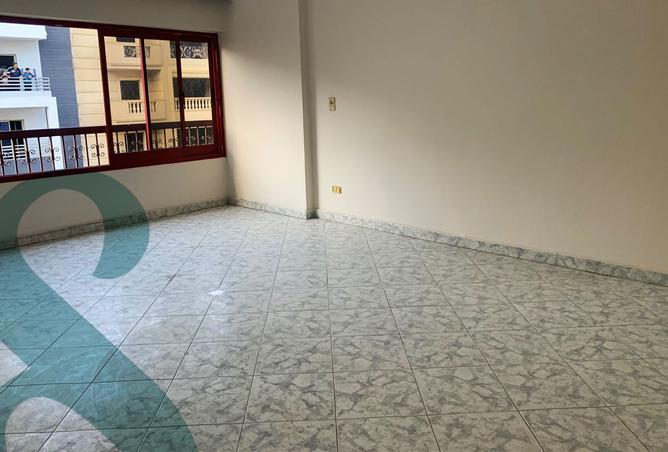 8092869 - Property Image 3
