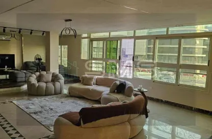 Penthouse - 5 Bedrooms - 3 Bathrooms for sale in Street 22 - District 3 - The 5th Settlement - New Cairo City - Cairo