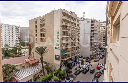 شقة - 3 غرف نوم - 2 حمامات للبيع في شارع محمد بهاء الدين الغوري - سموحة - حي شرق - الاسكندرية