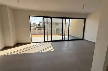 Townhouse - 3 Bedrooms - 3 Bathrooms for sale in Al Burouj Compound - El Shorouk Compounds - Shorouk City - Cairo