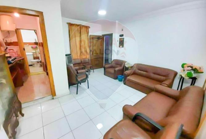 8198854 - Property Image 2