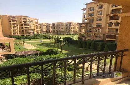Apartment - 3 Bedrooms - 1 Bathroom for sale in New Cairo City - Cairo