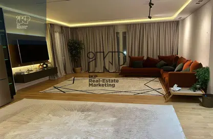 Apartment - 3 Bedrooms - 3 Bathrooms for sale in Salah Salem St. - Roxy - Heliopolis - Masr El Gedida - Cairo
