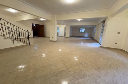 Duplex - 4 Bedrooms - 3 Bathrooms for rent in Degla Square - Degla - Hay El Maadi - Cairo