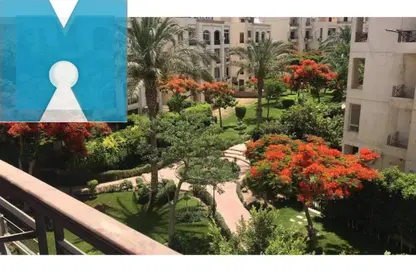 Apartment - 2 Bedrooms - 1 Bathroom for sale in Hadayek Al Mohandessin - 4th District - Sheikh Zayed City - Giza